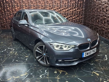 Used BMW 3 Series 2018 for sale - 79322290: Photo