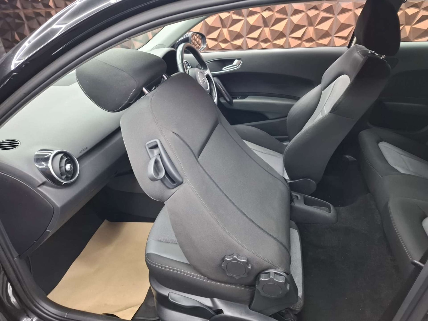 Used Audi A1 2017 for sale - 77173420: Photo 16