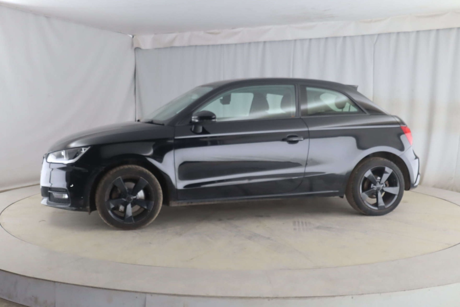 Used Audi A1 2017 for sale - 77173420: Photo 3