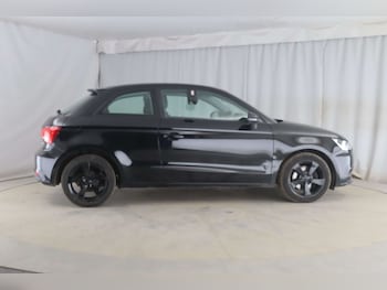 Used Audi A1 2017 for sale - 77173420: Photo
