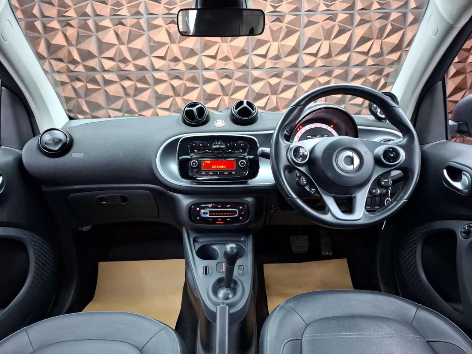 Used smart fortwo 2017 for sale - 76921483: Photo 20