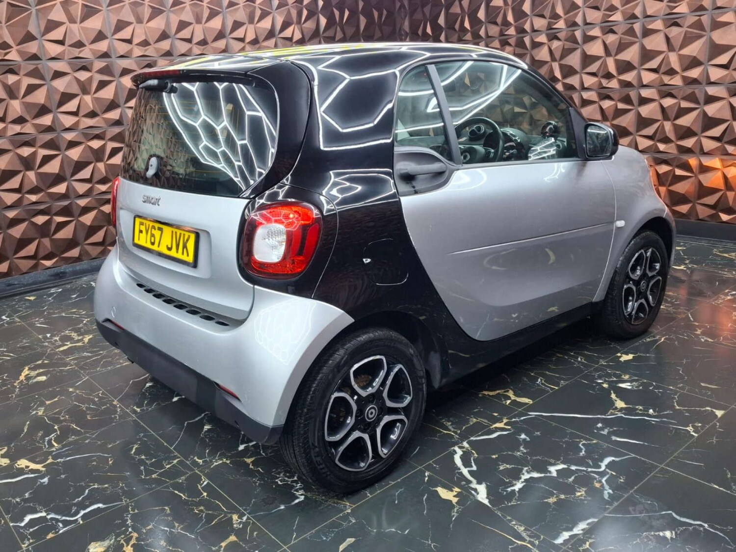 Used smart fortwo 2017 for sale - 76921483: Photo 30