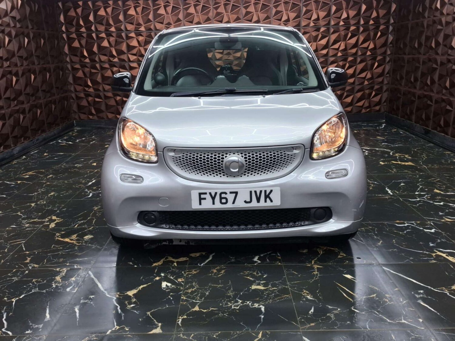 Used smart fortwo 2017 for sale - 76921483: Photo 4