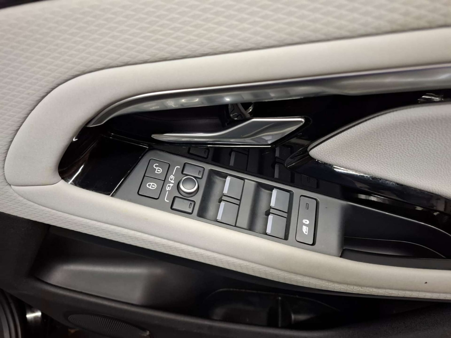 Used Land Rover Range Rover Evoque 2020 for sale - 77173430: Photo 18