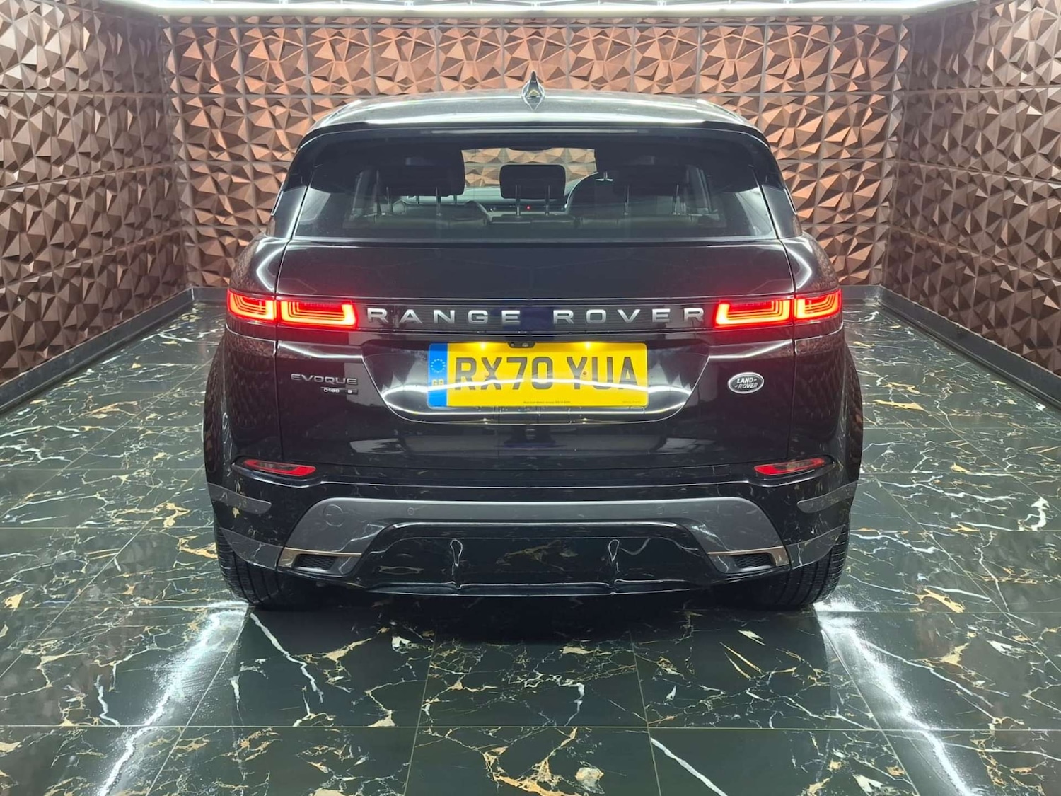 Used Land Rover Range Rover Evoque 2020 for sale - 77173430: Photo 30