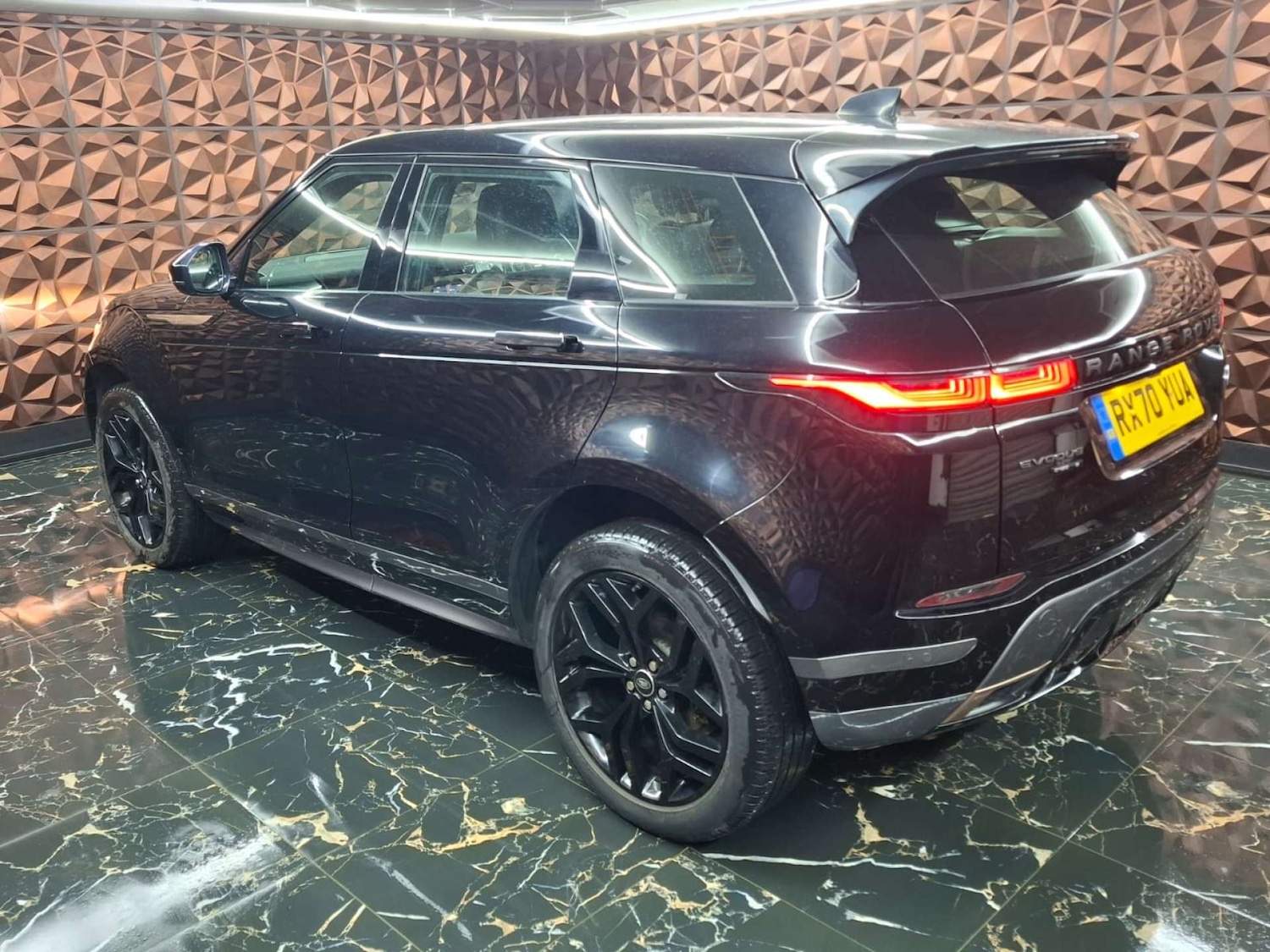 Used Land Rover Range Rover Evoque 2020 for sale - 77173430: Photo 31