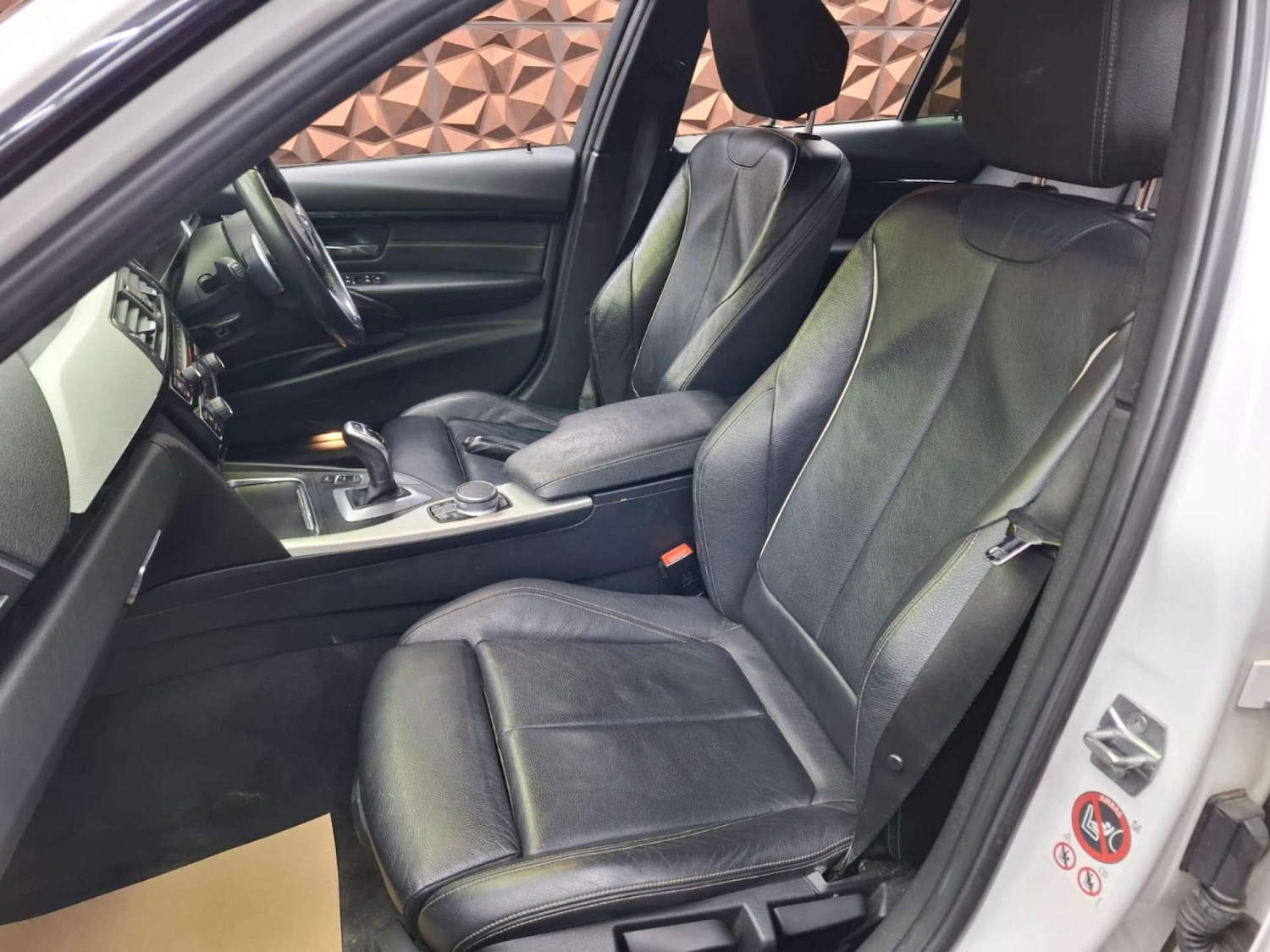 Used BMW 3 Series 2017 for sale - 76921384: Photo 17