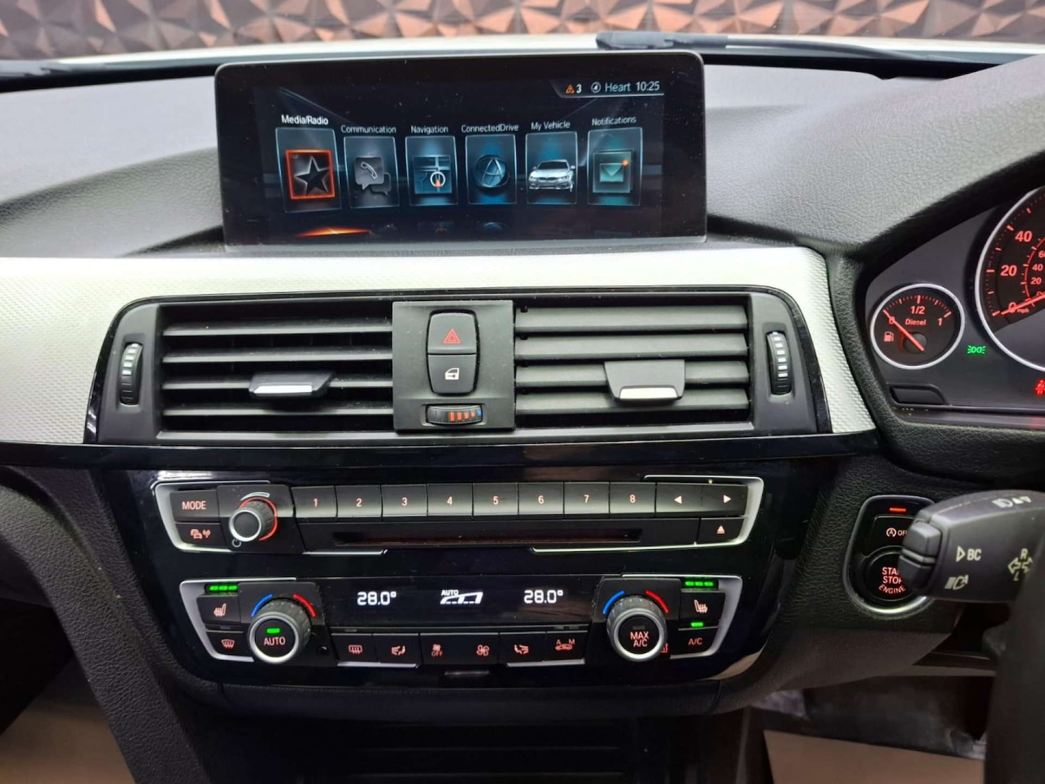 Used BMW 3 Series 2017 for sale - 76921384: Photo 24