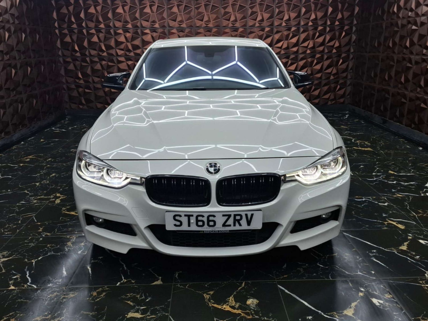 Used BMW 3 Series 2017 for sale - 76921384: Photo 3