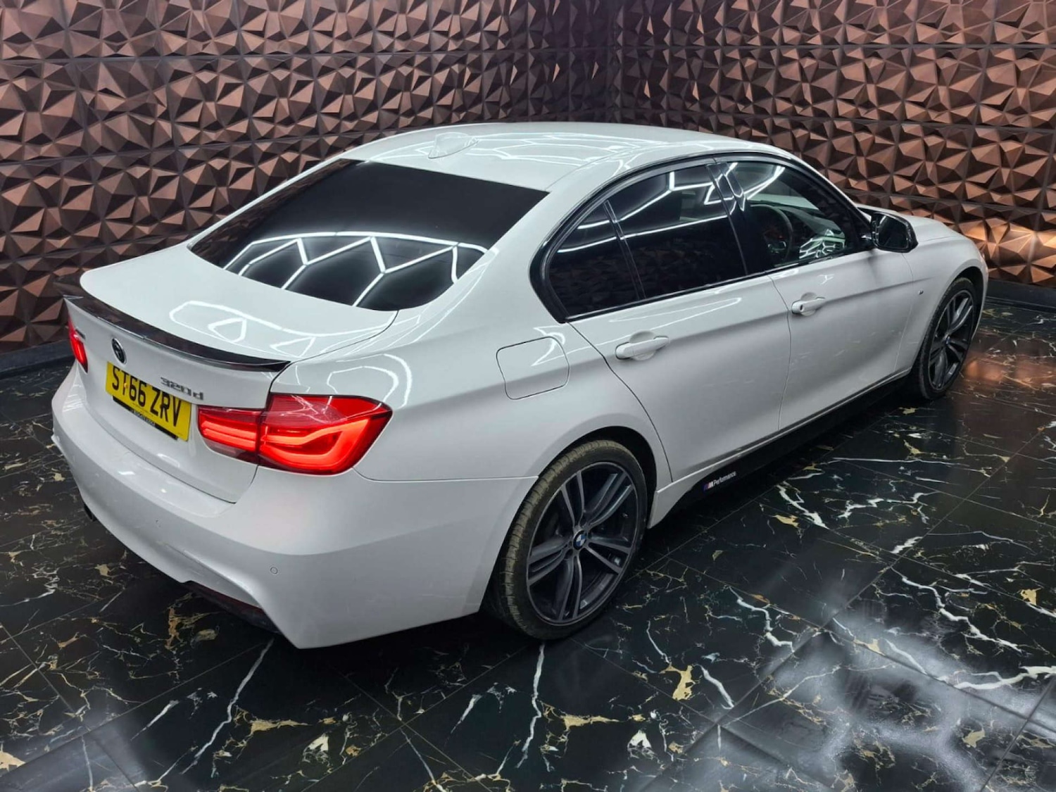 Used BMW 3 Series 2017 for sale - 76921384: Photo 38