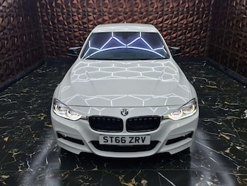 Used BMW 3 Series 2017 for sale - 76921384: Photo