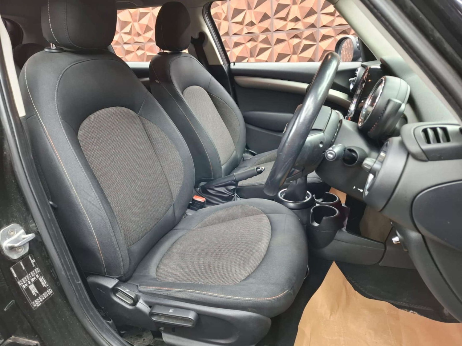 Used MINI Hatch 2015 for sale - 76921479: Photo 39