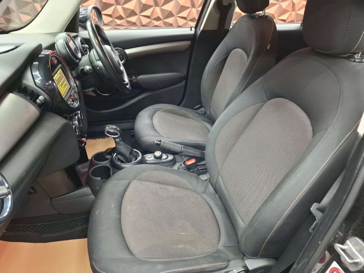 Used MINI Hatch 2015 for sale - 76921479: Photo 51