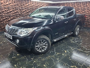 Used Mitsubishi L200 2016 for sale - 79286827: Photo