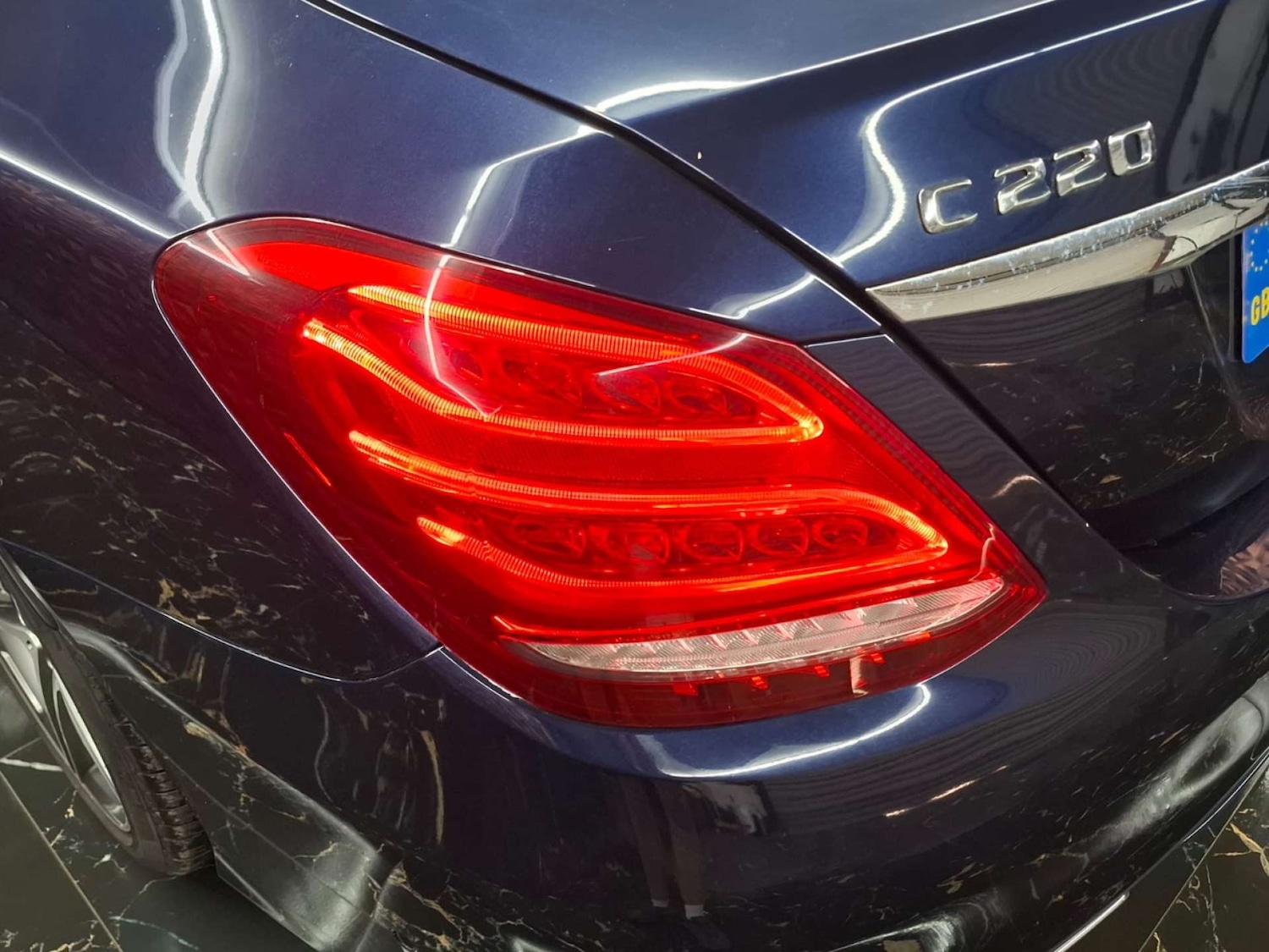 Used Mercedes-Benz C Class 2014 for sale - 77781030: Photo 7