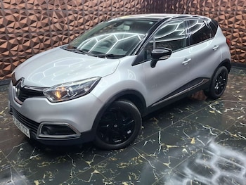 Used Renault Captur 2015 for sale - 77151220: Photo