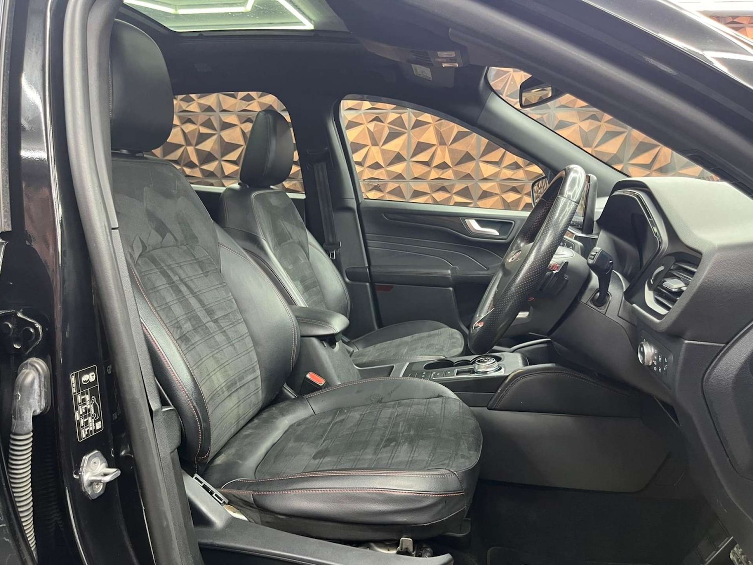 Used Ford Kuga 2022 for sale - 77151199: Photo 8