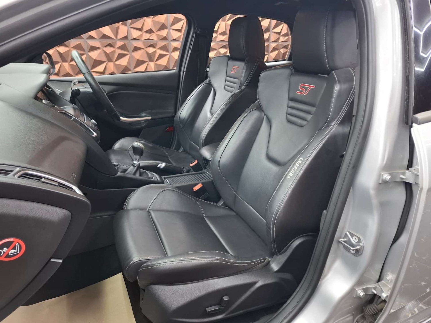 Used Ford Focus 2016 for sale - 76921310: Photo 14