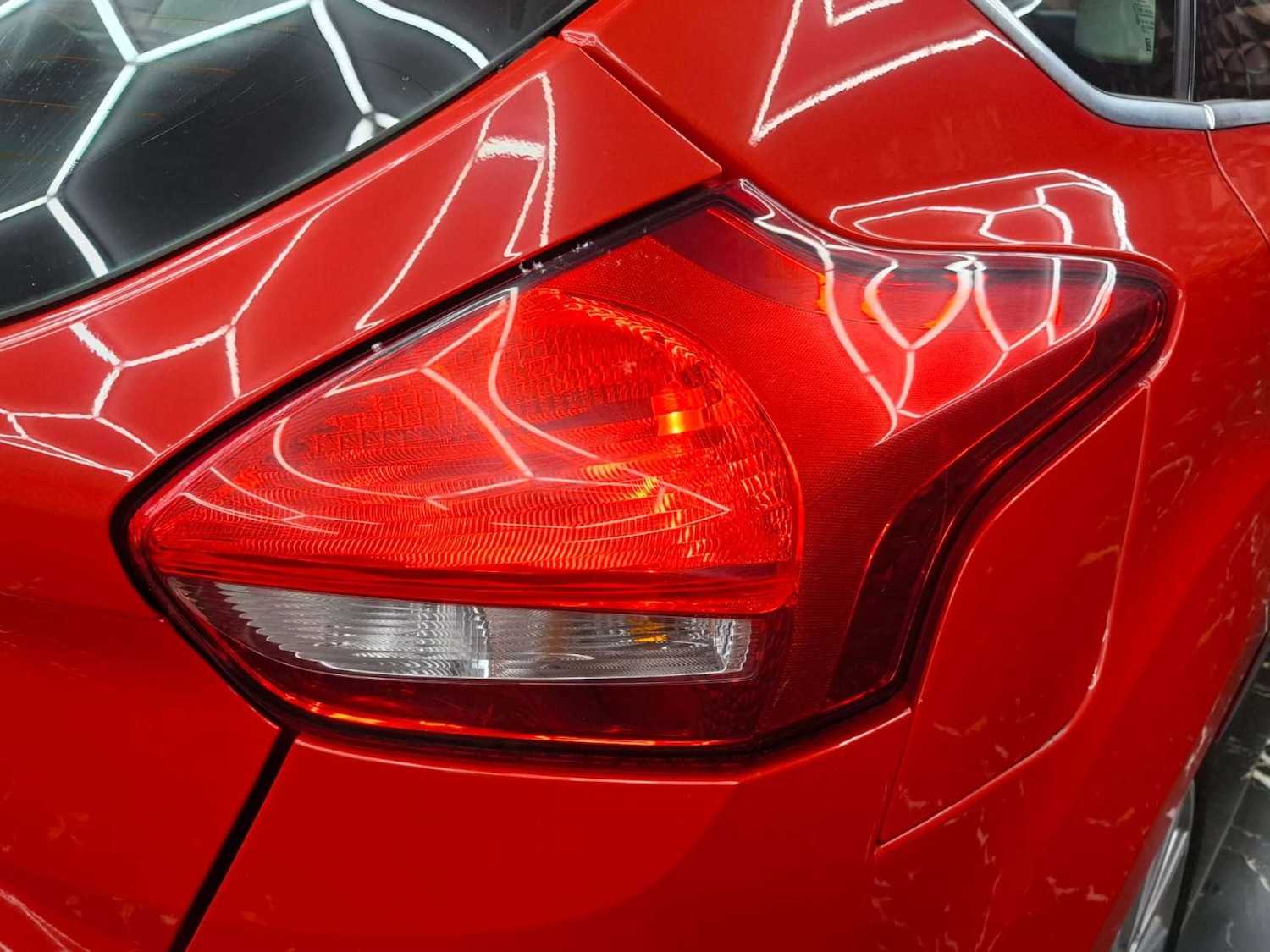 Used Ford Focus 2016 for sale - 76921382: Photo 11