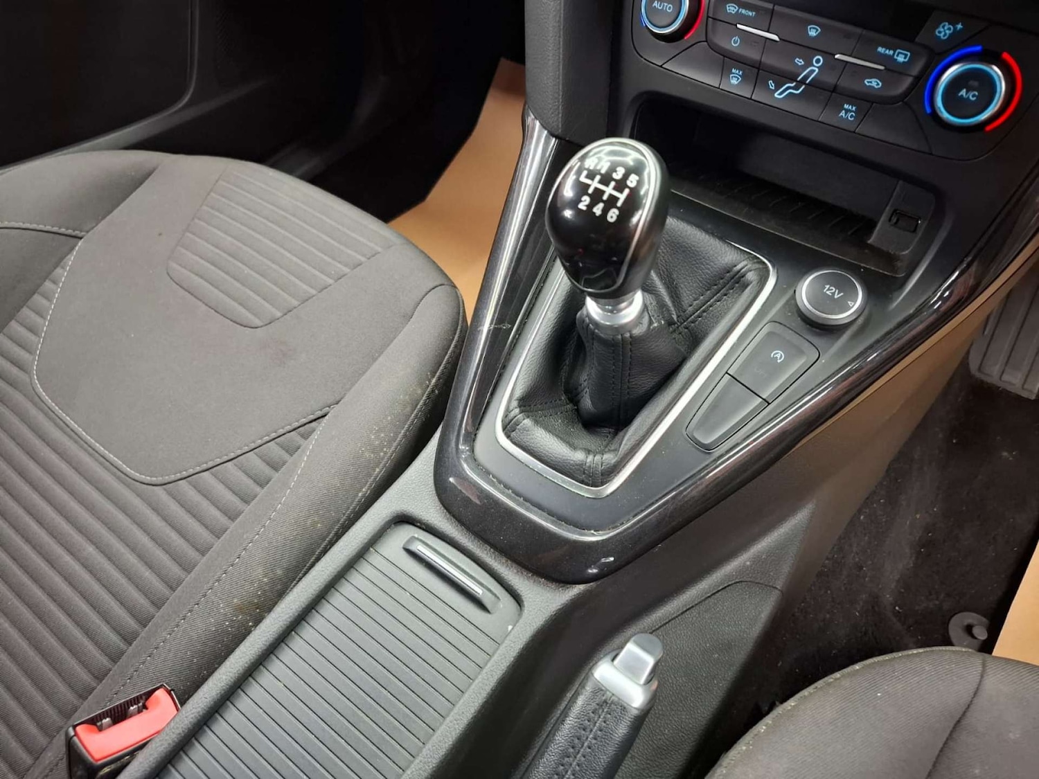 Used Ford Focus 2016 for sale - 76921382: Photo 25