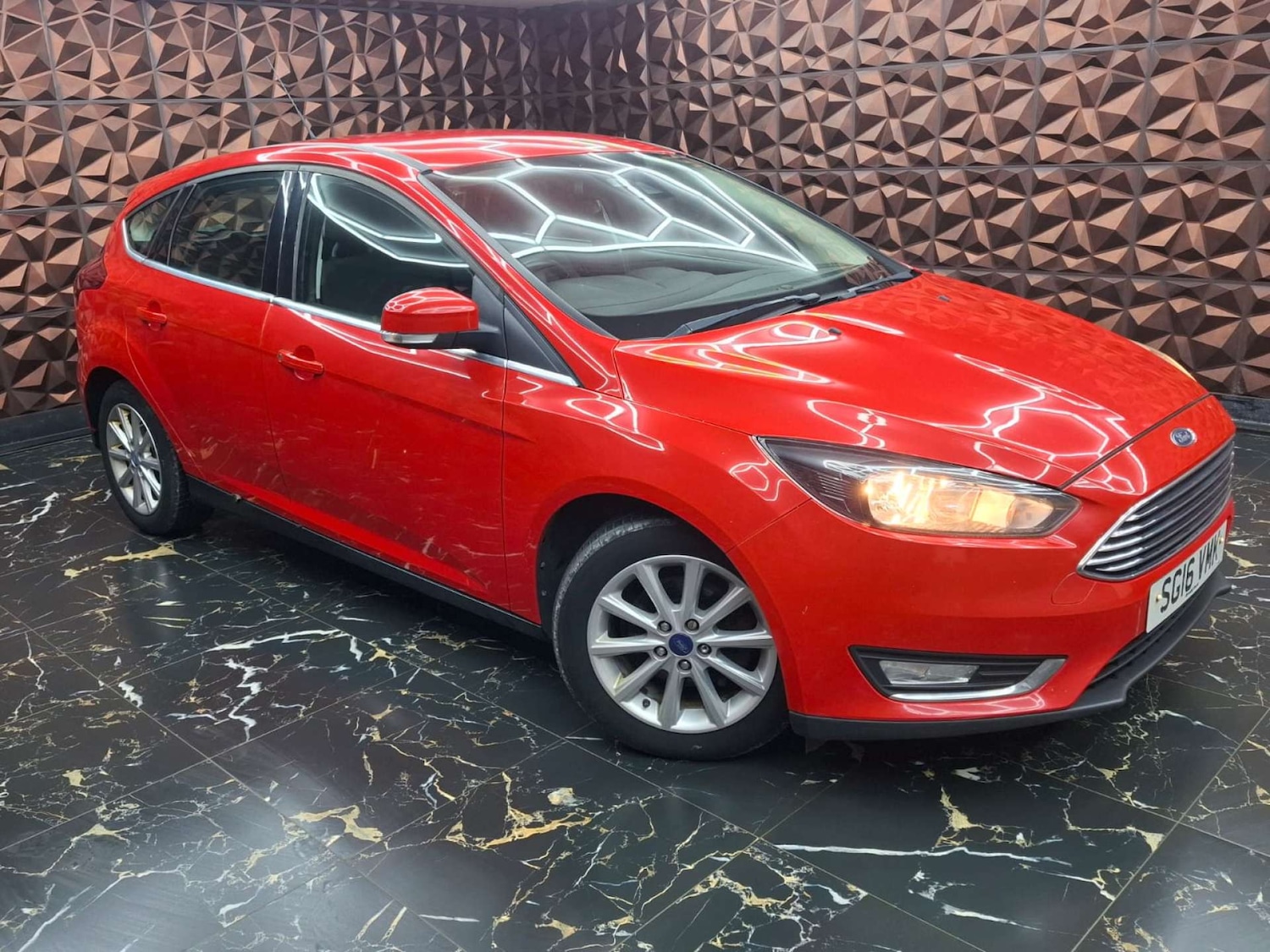 Used Ford Focus 2016 for sale - 76921382: Photo 5
