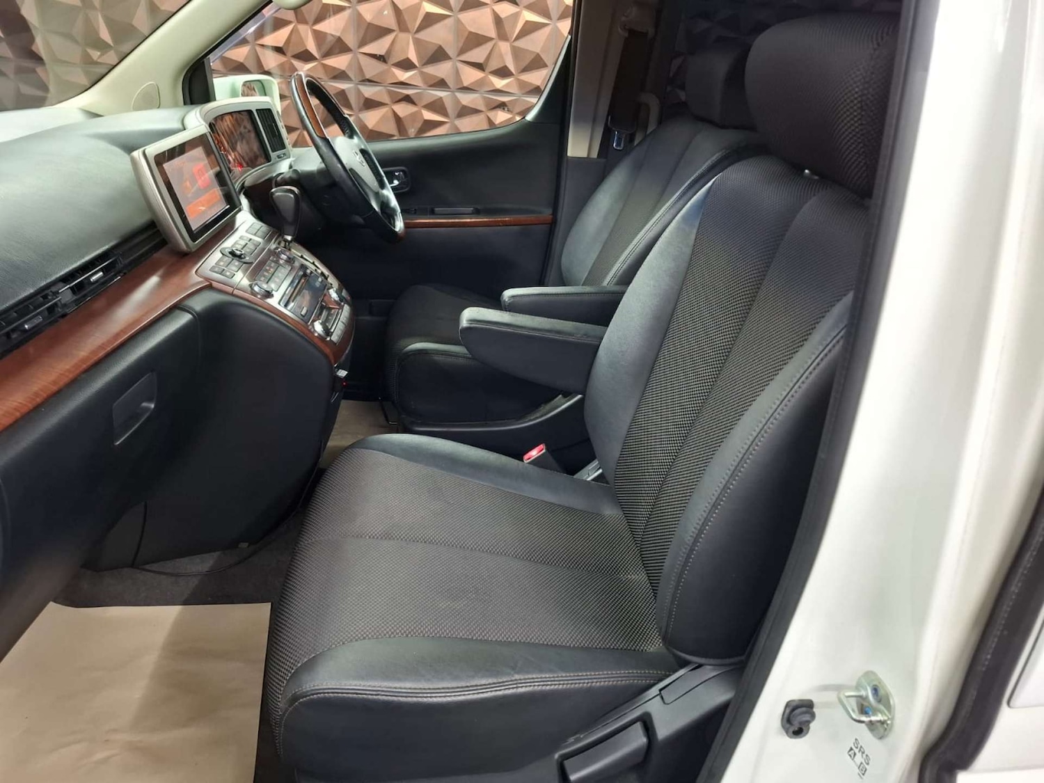 Used Nissan Other 2022 for sale - 78064247: Photo 11