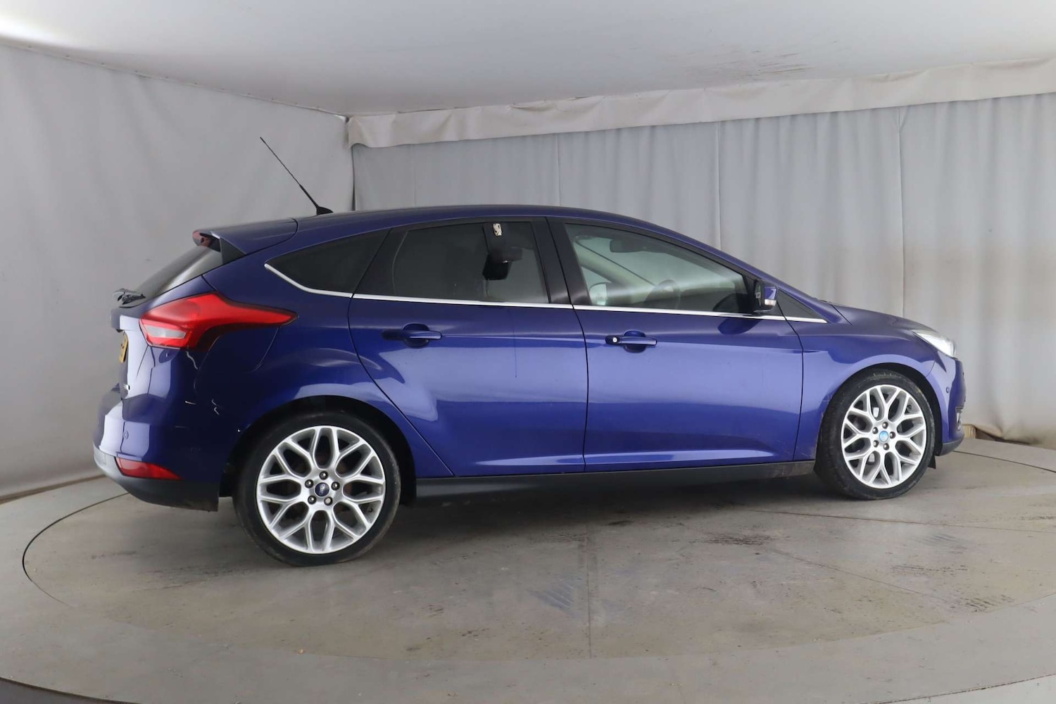 Used Ford Focus 2015 for sale - 77730208: Photo 8
