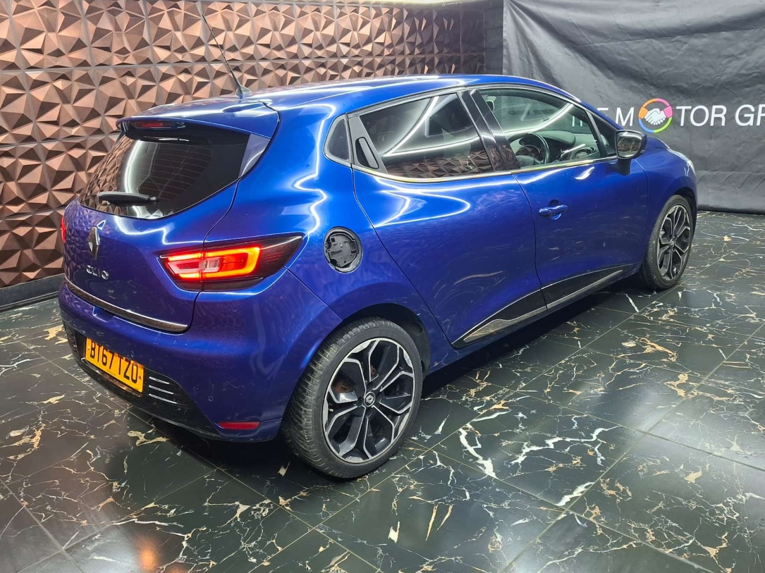 Used Renault Clio 2017 for sale - 76921363: Photo 27