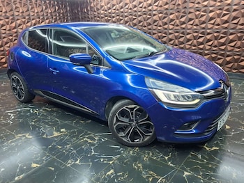 Used Renault Clio 2017 for sale - 76921363: Photo