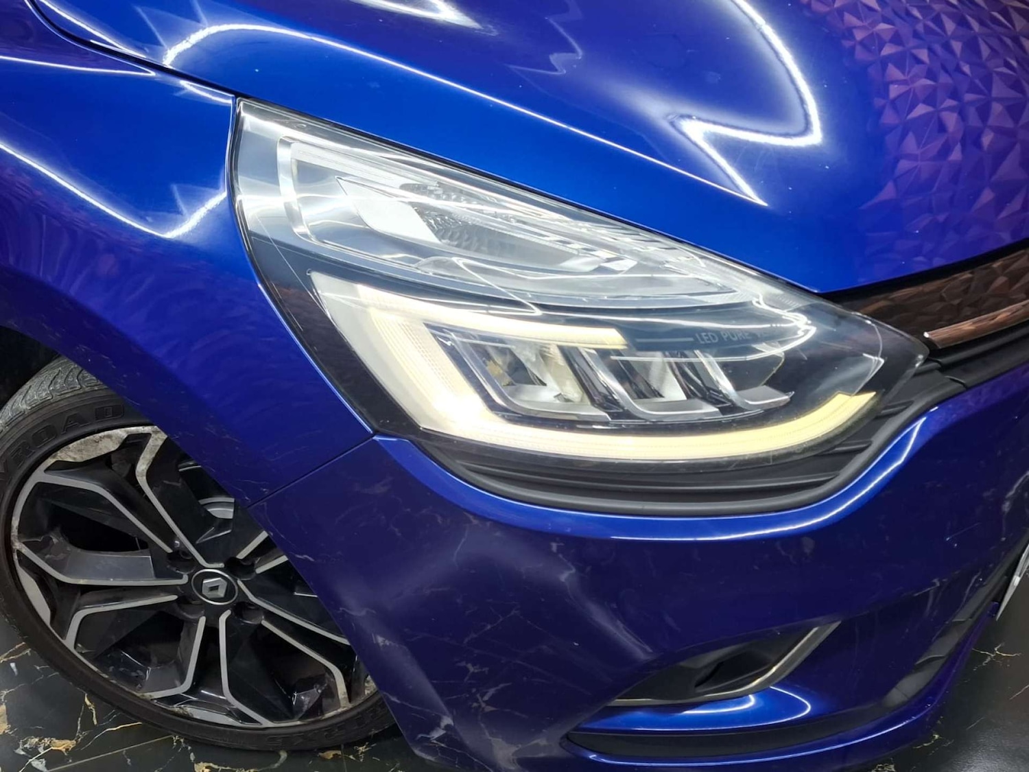 Used Renault Clio 2017 for sale - 76921363: Photo 5