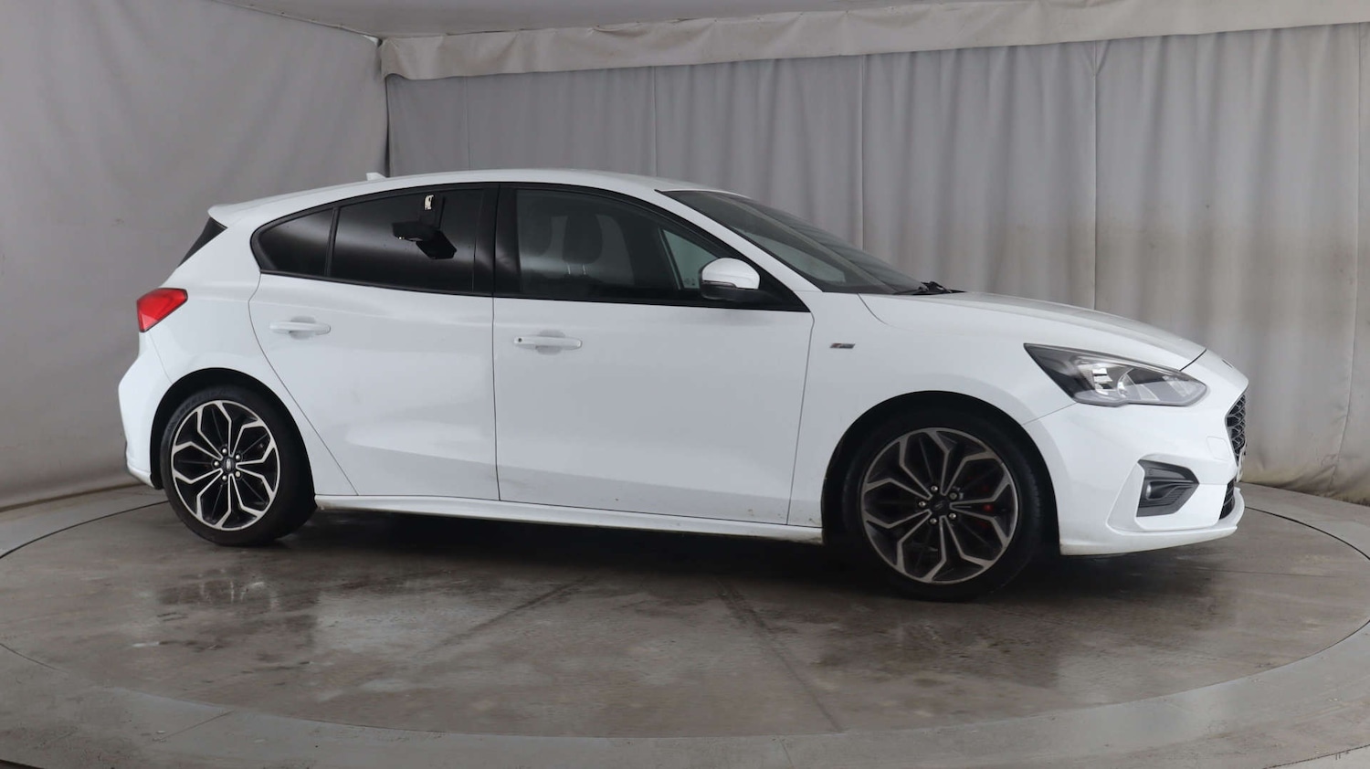 Used Ford Focus 2020 for sale - 77249204: Photo 2