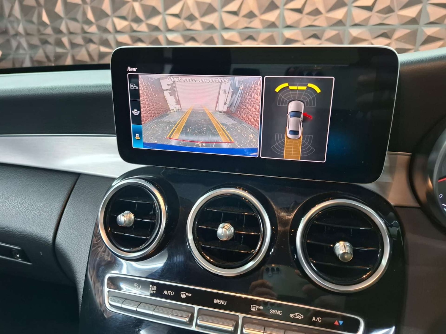 Used Mercedes-Benz C Class 2019 for sale - 77151255: Photo 26