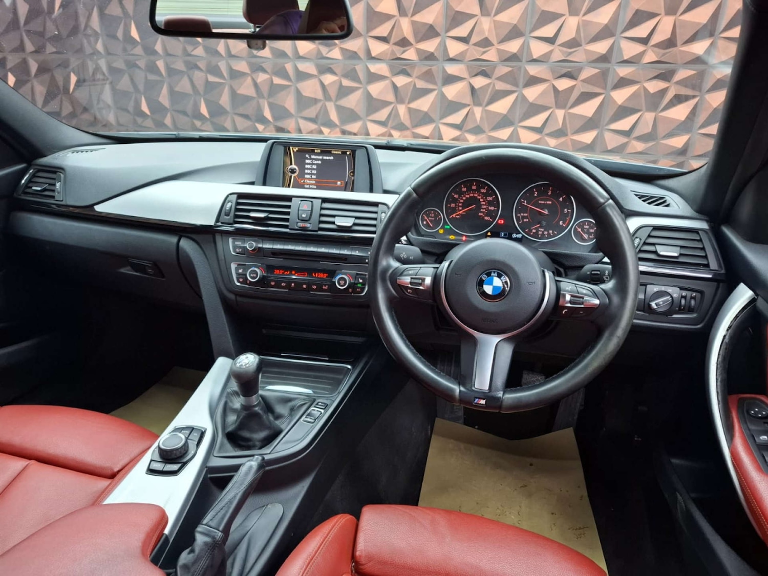 Used BMW 3 Series 2012 for sale - 77151262: Photo 21