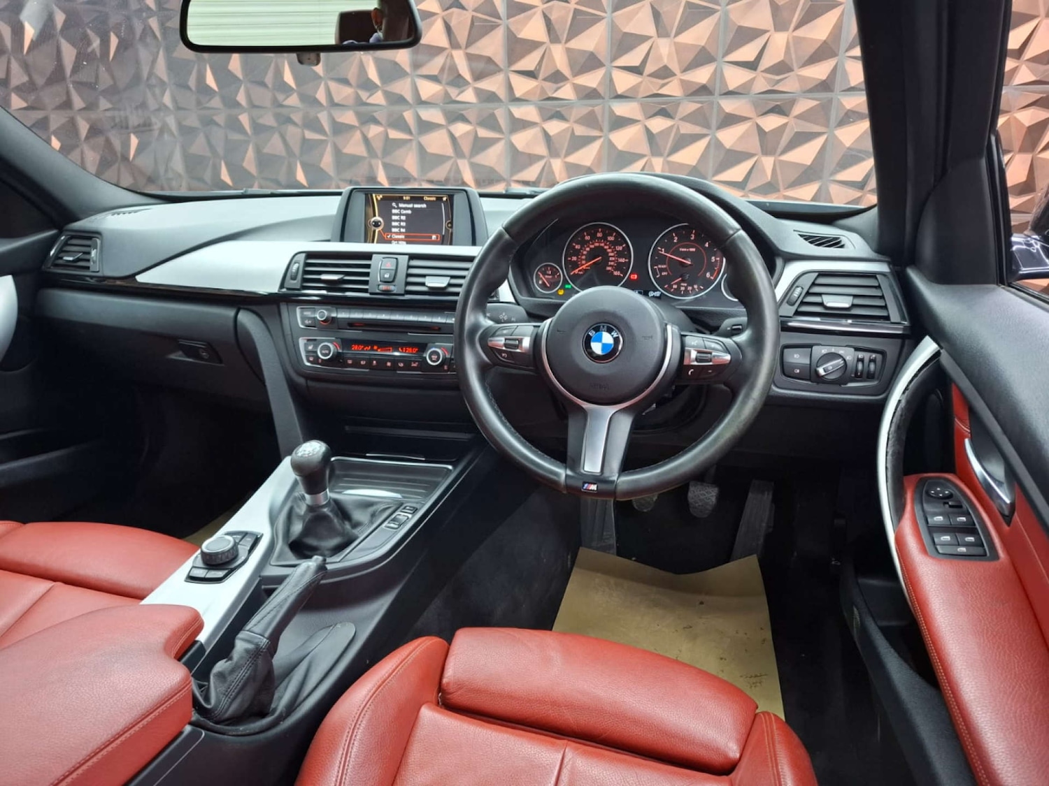 Used BMW 3 Series 2012 for sale - 77151262: Photo 22