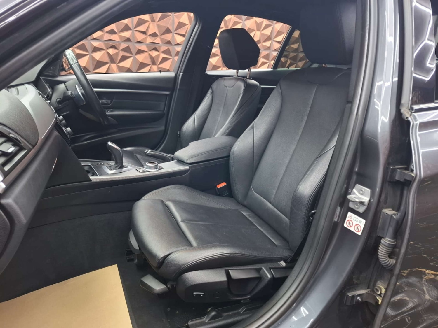 Used BMW 3 Series 2018 for sale - 77151325: Photo 13