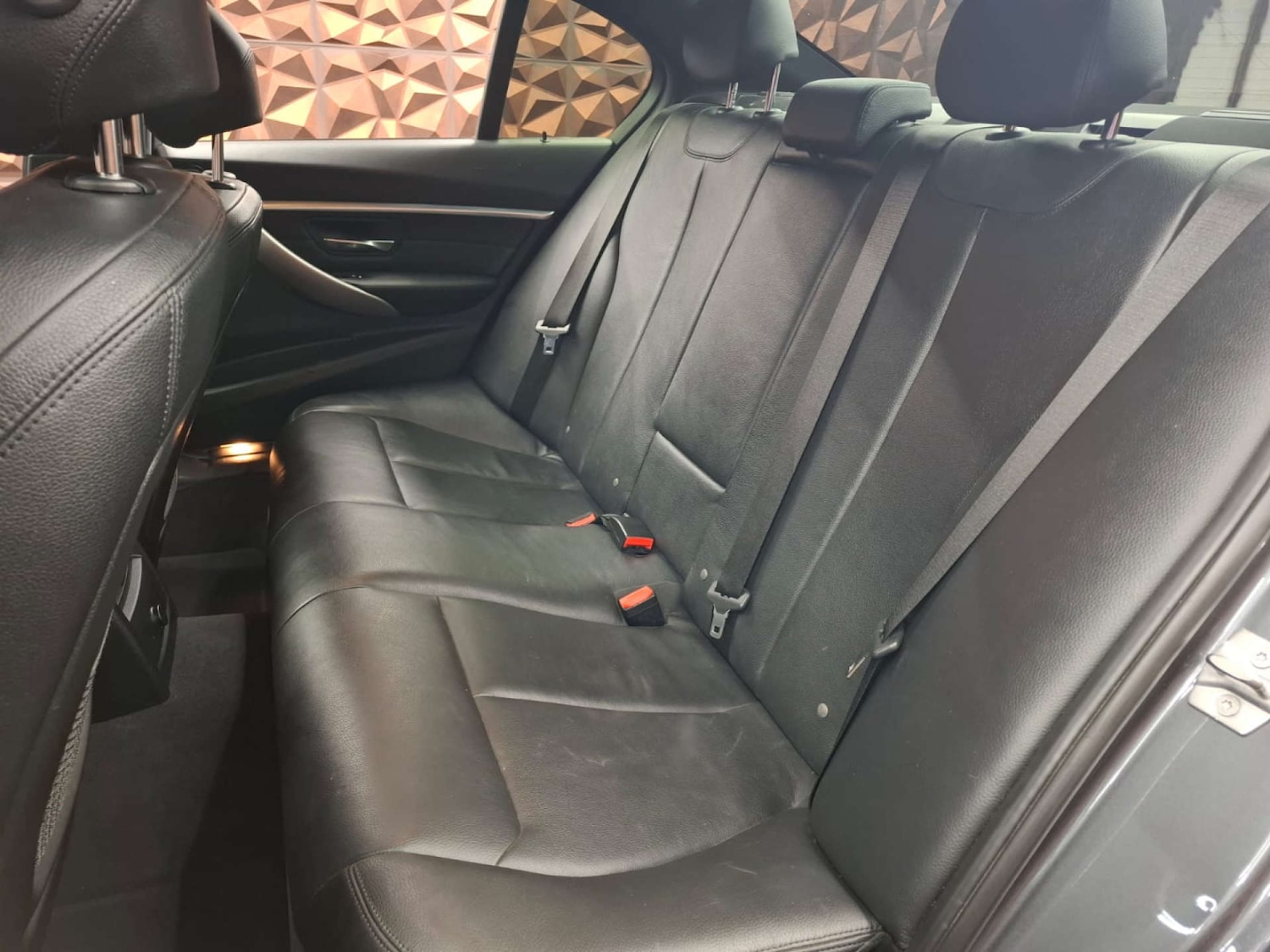 Used BMW 3 Series 2018 for sale - 77151325: Photo 14