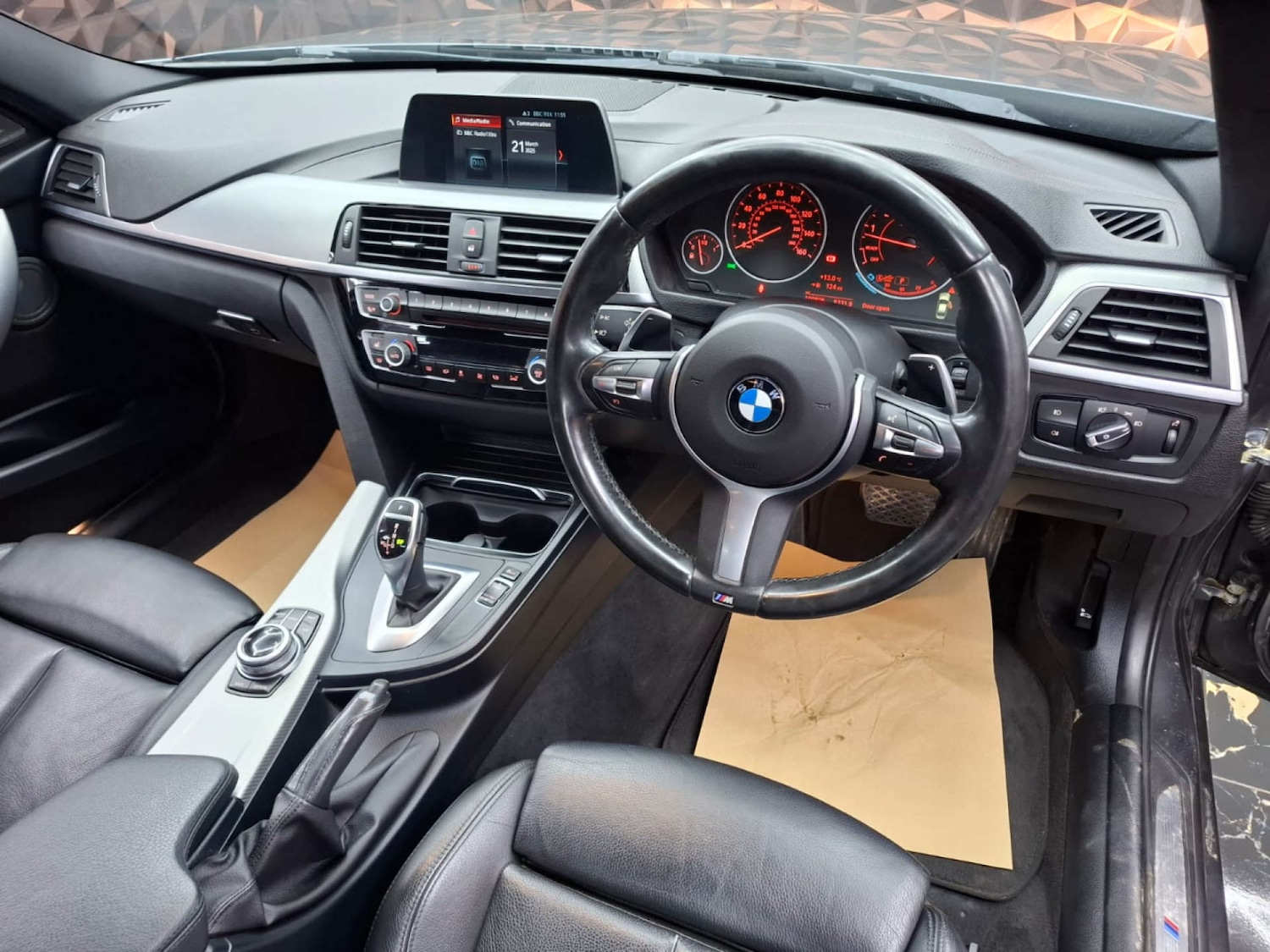 Used BMW 3 Series 2018 for sale - 77151325: Photo 18