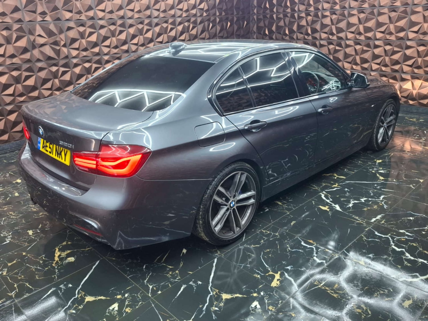 Used BMW 3 Series 2018 for sale - 77151325: Photo 33