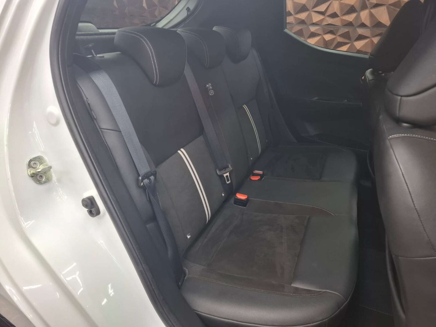 Used Nissan Micra 2019 for sale - 76921395: Photo 32