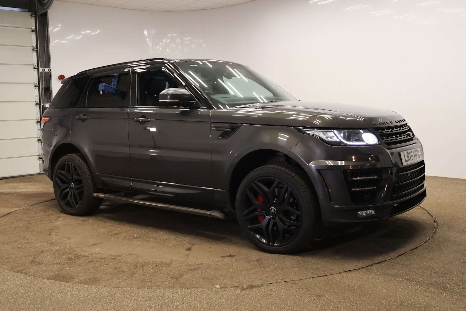 Used Land Rover Range Rover Sport 2015 for sale - 77818747: Photo 3