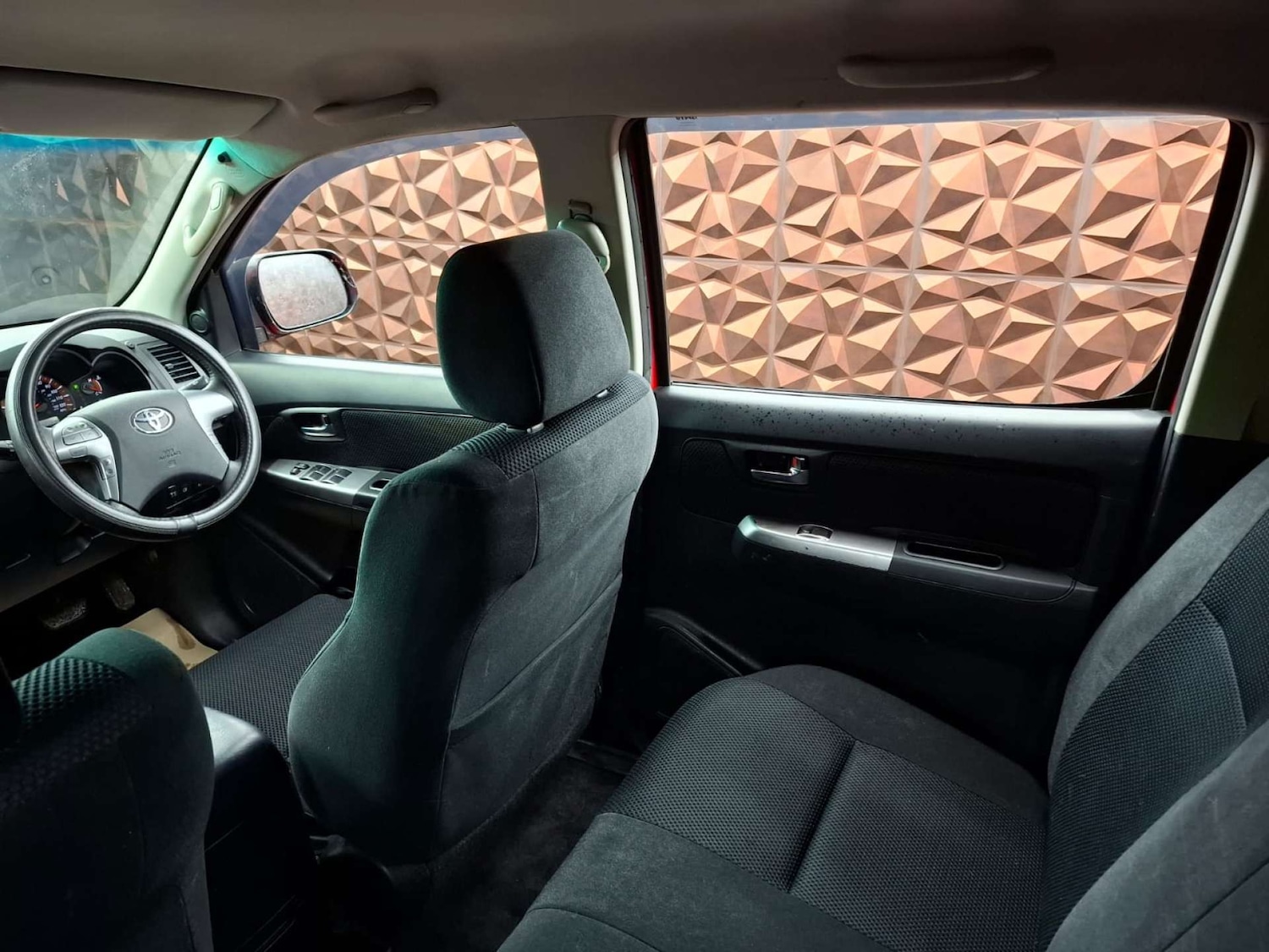 Used Toyota Hilux 2015 for sale - 77151209: Photo 20