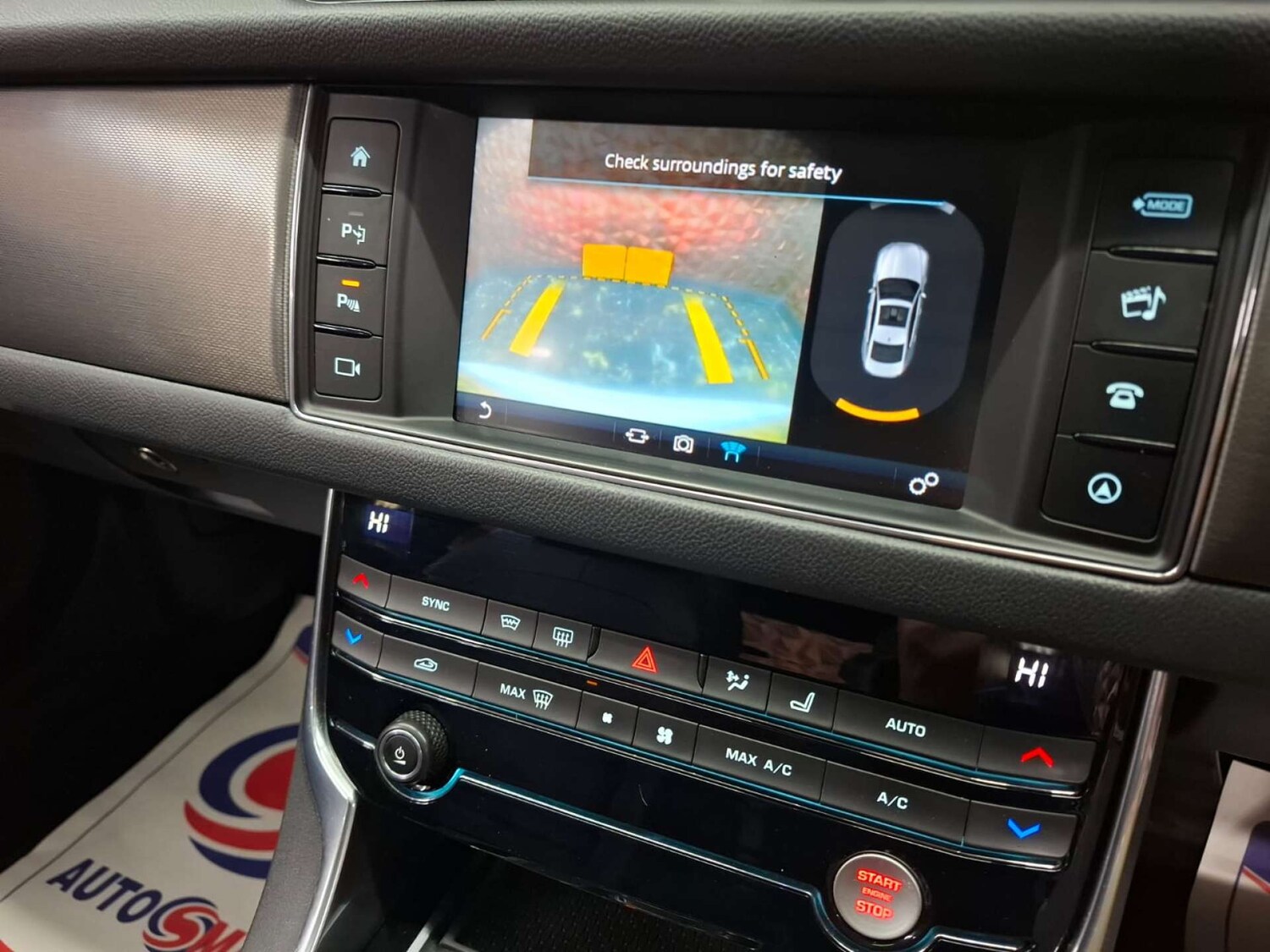 Used Jaguar XF 2015 for sale - 76921364: Photo 30