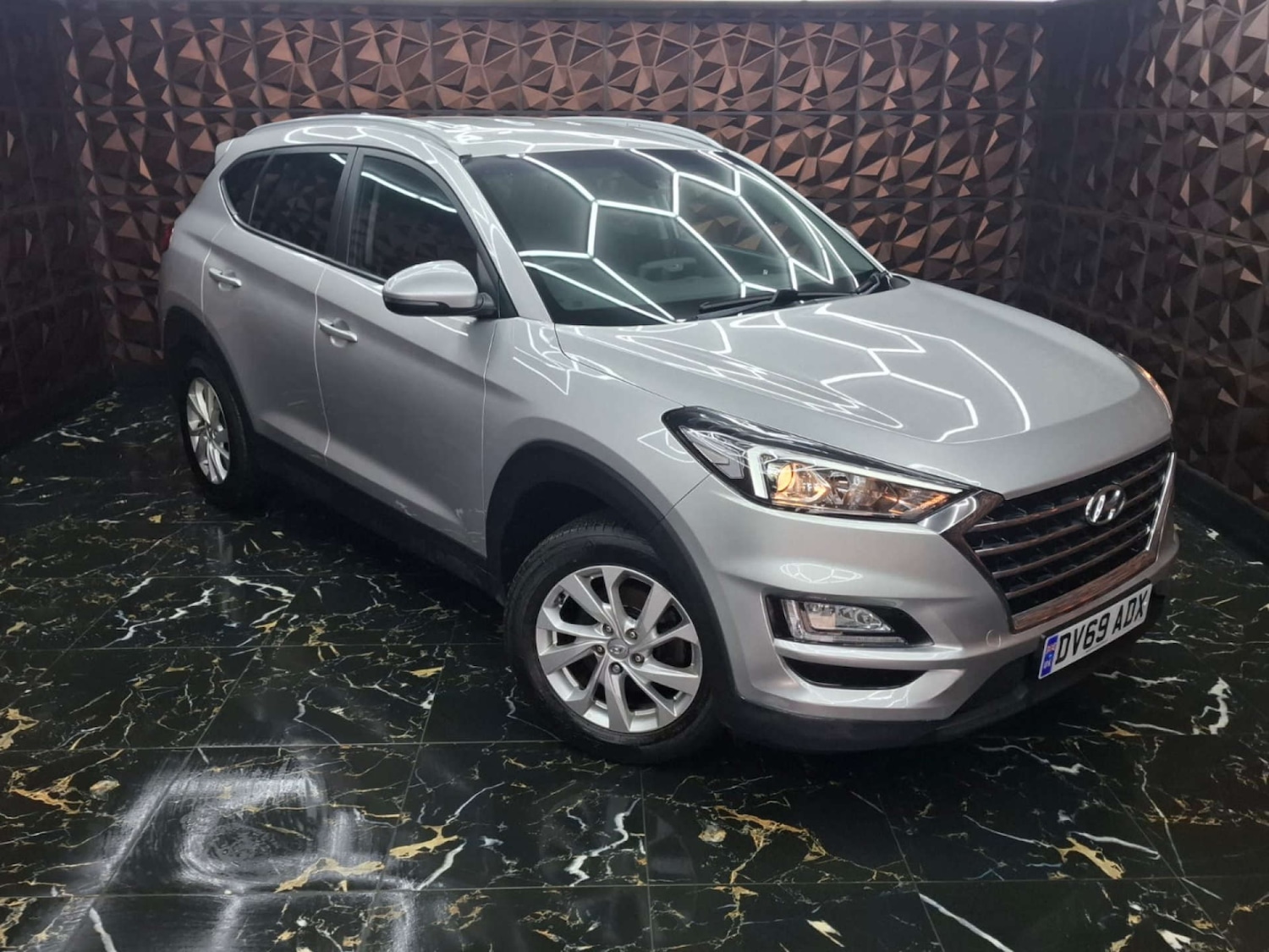 Used Hyundai TUCSON 2019 for sale - 77151254: Photo 2