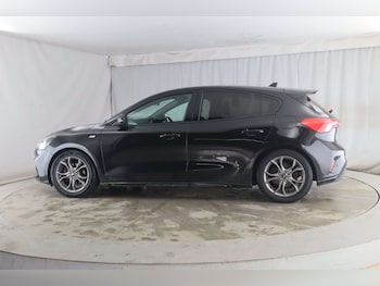 Used Ford Focus 2019 for sale - 77107217: Photo