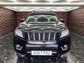Used Nissan Navara 2017 for sale - 79296756: Photo