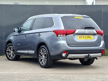 Used Mitsubishi Outlander 2015 for sale - 79139054: Photo
