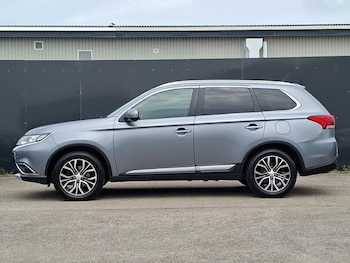 Used Mitsubishi Outlander 2015 for sale - 79139054: Photo