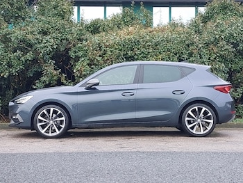 Used SEAT Leon 2023 for sale - 77896848: Photo