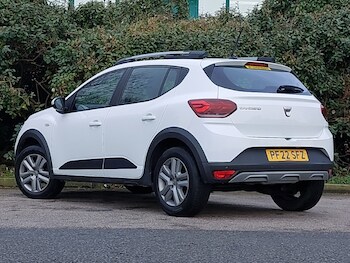 Used Dacia Sandero Stepway 2022 for sale - 77963929: Photo