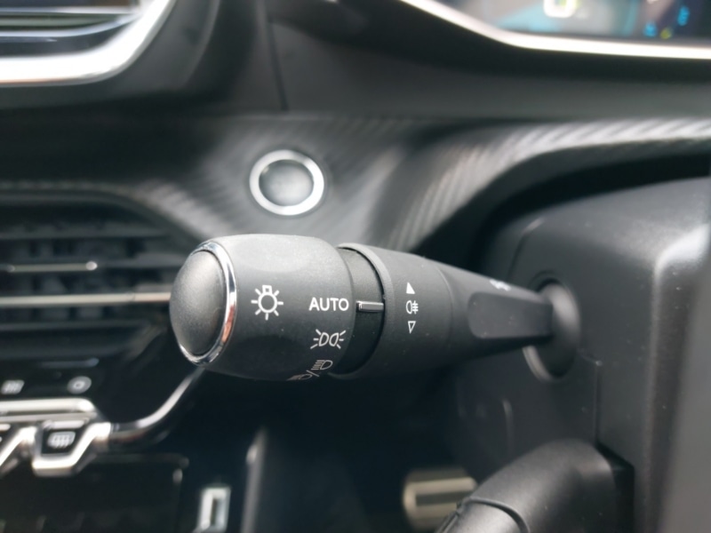 Used Peugeot 208 2020 for sale - 77078142: Photo 19